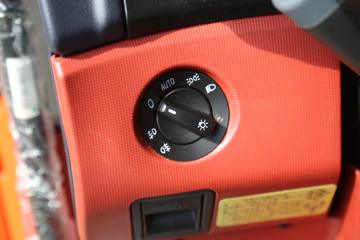 �й����� HOWO TX 290���� 4X2 6.8�ײ�դʽ�ػ���ͼƬ