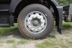 中国重汽 HOWO TX 290马力 4X2 6.8米仓栅式载货车