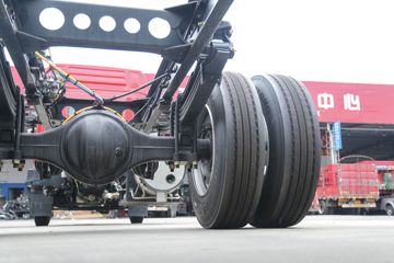 ��������˹ ���� 280���� 4X2 9.8��LNG��ʽ�ػ���(SX5189XXYLB721TLQ1)ͼƬ