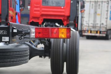 ��������˹ ���� 280���� 4X2 9.8��LNG��ʽ�ػ���(SX5189XXYLB721TLQ1)ͼƬ