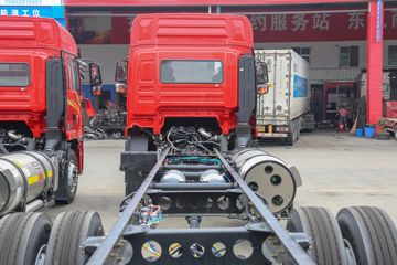 ��������˹ ���� 280���� 4X2 9.8��LNG��ʽ�ػ���(SX5189XXYLB721TLQ1)ͼƬ