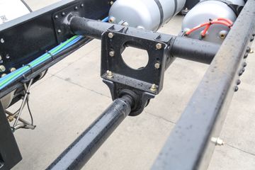 ��������˹ ���� 280���� 4X2 9.8��LNG��ʽ�ػ���(SX5189XXYLB721TLQ1)ͼƬ