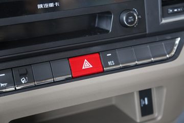 �����ؿ� ����M3000S ݼӢ�� 460���� 6X4 CNGǣ����(����)(SX4259MD4TQ1)ͼƬ