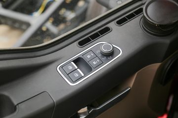 �����ؿ� ����M3000S ݼӢ�� 460���� 6X4 CNGǣ����(����)(SX4259MD4TQ1)ͼƬ