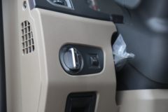 陕汽重卡 德龙M3000S 菁英版 460马力 6X4 CNG牵引车(国六)(SX4259MD4TQ1)