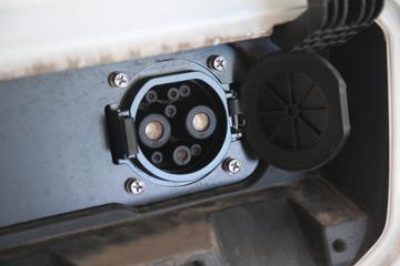 ���� ����E5 ��ҵ�� 2.5T 2�� 4.48�״��綯��ջ���36.8kWhͼƬ