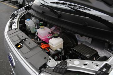 ���� С��X3 2.5T 3.05�׵��Ŵ��綯����΢��32kWhͼƬ