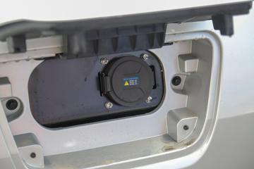 ���� С��X3 2.5T 3.05�׵��Ŵ��綯����΢��32kWhͼƬ