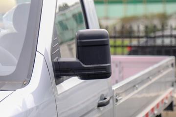 ���� С��X3 2.5T 3.05�׵��Ŵ��綯����΢��32kWhͼƬ