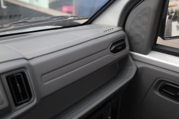 ���� С��X3 2.5T 3.05�׵��Ŵ��綯����΢��32kWhͼƬ