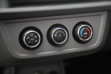 ���� С��X3 2.5T 3.05�׵��Ŵ��綯����΢��32kWhͼƬ