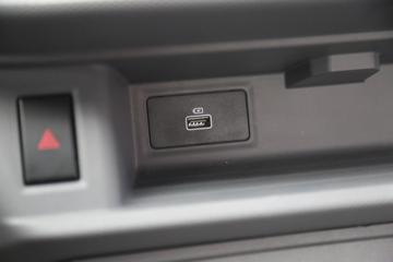 ���� С��X3 2.5T 3.05�׵��Ŵ��綯����΢��32kWhͼƬ