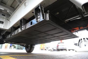 ���� С��X3 2.5T 3.05�׵��Ŵ��綯����΢��32kWhͼƬ