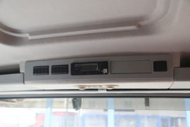德龙X5000E 电动自卸车驾驶室图片