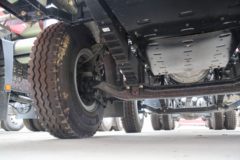 陕汽重卡 德龙X5000E 31T 8X4 5.6米纯电动自卸车422.87kWh