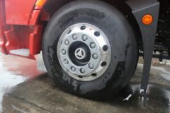 一汽解放 J6V重卡 精英版 600马力 6X4 LNG自动档牵引车(法士特16档)(液缓)(CA4250P66M25T1AE6)