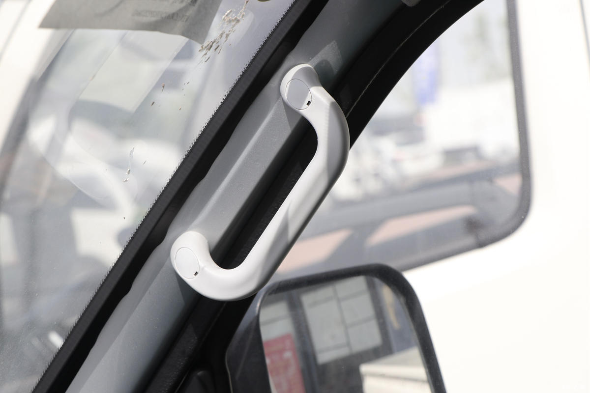 ���� ����V3 1.6L 122���� 3.02��˫������΢��(BJ1030V4AV8-43)��ʻ��                                               