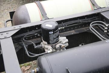 ���� ����A8 3.0L 129���� CNG 4.18�׵��������Ῠ(HFC1045P32N2C7NS)ͼƬ