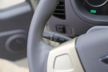 ����ʱ�� С��֮��2 1.6L 105���� CNG 3.3�׵�������΢��ͼƬ