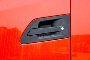 �������ó� ���KR PLUS 280���� 4X2 9.8��LNG��ʽ�ػ���(DFH5180XXYE27)ͼƬ