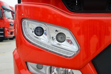 �������ó� ���KR PLUS 280���� 4X2 9.8��LNG��ʽ�ػ���(DFH5180XXYE27)ͼƬ