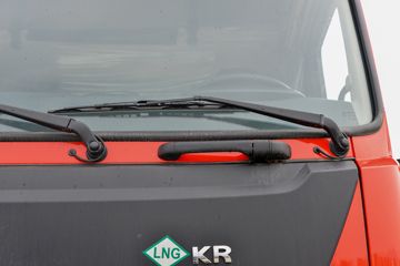 �������ó� ���KR PLUS 280���� 4X2 9.8��LNG��ʽ�ػ���(DFH5180XXYE27)ͼƬ