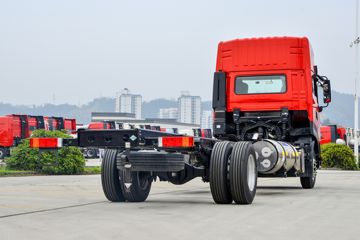 �������ó� ���KR PLUS 280���� 4X2 9.8��LNG��ʽ�ػ���(DFH5180XXYE27)ͼƬ