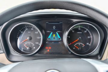 �������ó� ���KR PLUS 280���� 4X2 9.8��LNG��ʽ�ػ���(DFH5180XXYE27)ͼƬ