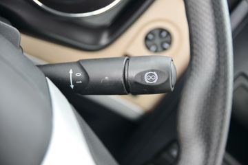 �������ó� ���KR PLUS 280���� 4X2 9.8��LNG��ʽ�ػ���(DFH5180XXYE27)ͼƬ