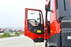 东风商用车 天锦KR PLUS 280马力 4X2 9.8米LNG厢式载货车(DFH5180XXYE27) 东风商用车 天锦KR PLUS 280马力 4X2 9.8米LNG厢式载货车(DFH5180XXYE27)