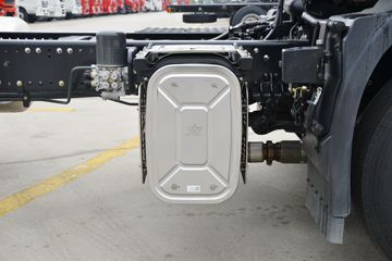 �������ó� ���KR PLUS 280���� 4X2 9.8��LNG��ʽ�ػ���(DFH5180XXYE27)ͼƬ