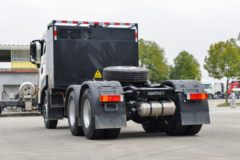 东风商用车 天龙KL 6X4 换电式纯电动牵引车282kWh