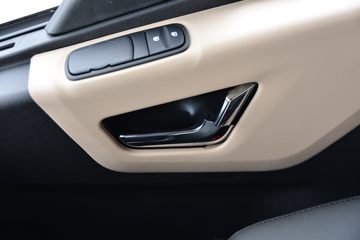 �������ó� ����KL 6X4 ����ʽ���綯ǣ����(�߶�)282kWhͼƬ