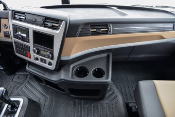 �������ó� ����KL 6X4 ����ʽ���綯ǣ����(�߶�)282kWhͼƬ