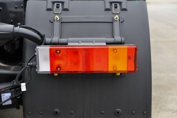 �������ó� ����KL 6X4 ����ʽ���綯ǣ����(�߶�)282kWhͼƬ