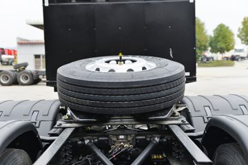 �������ó� ����KL 6X4 ����ʽ���綯ǣ����(�߶�)282kWhͼƬ