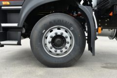 东风商用车 天龙KL 6X4 换电式纯电动牵引车(高顶)282kWh
