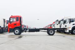 东风商用车 天锦KR 星辰版 240马力 4X2 6.8米栏板载货车(中顶)