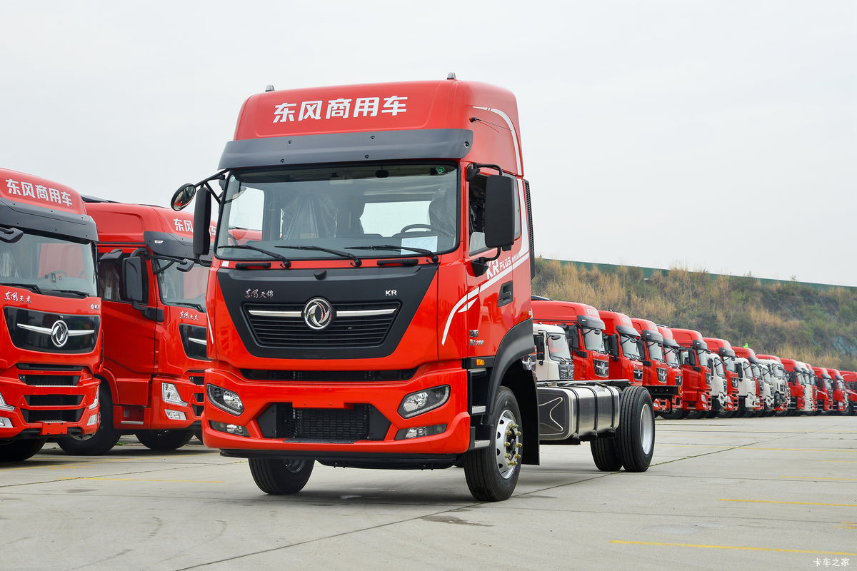 ó KR PLUS ʰ 290 4X2 6.8ػ(߶˫)(DFH1180E7)                                                