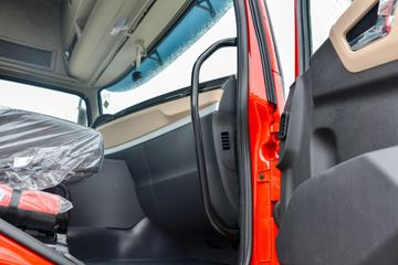 �������ó� ���KR PLUS ���ʰ� 290���� 4X2 6.8�������ػ���(�߶�˫��)(DFH1180E7)ͼƬ