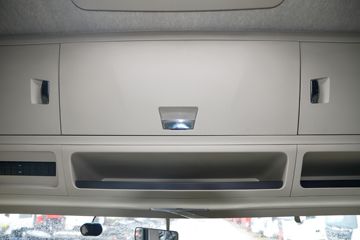 �������ó� ���KR PLUS ���ʰ� 290���� 4X2 6.8�������ػ���(�߶�˫��)(DFH1180E7)ͼƬ