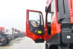 东风商用车 天锦KR PLUS 舒适版 290马力 4X2 6.8米栏板载货车(高顶双卧)(DFH1180E7)