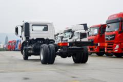 东风商用车 天锦KR 星辰版 225马力 4X2 7.7米厢式载货车