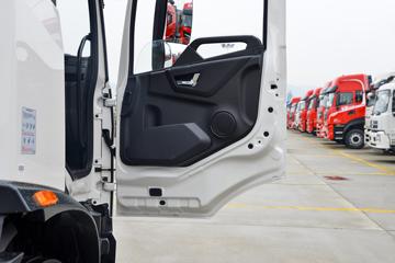 �������ó� ���KR �ǳ��� 225���� 4X2 7.7����ʽ�ػ���ͼƬ