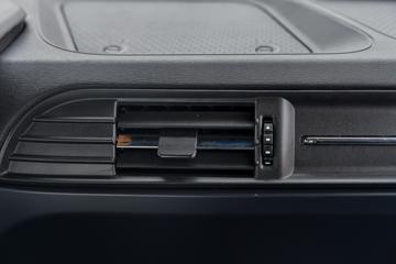 �������ó� ���KR �ǳ��� 225���� 4X2 7.7����ʽ�ػ���ͼƬ