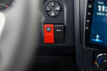 �������ó� ���KR �ǳ��� 225���� 4X2 7.7����ʽ�ػ���ͼƬ