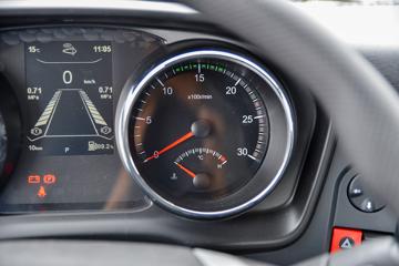 �������ó� ���KR �ǳ��� 225���� 4X2 7.7����ʽ�ػ���ͼƬ