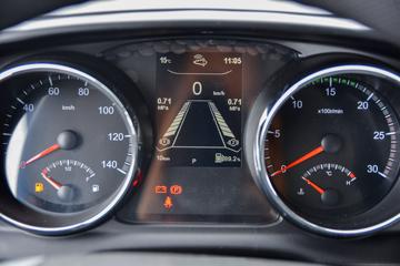 �������ó� ���KR �ǳ��� 225���� 4X2 7.7����ʽ�ػ���ͼƬ