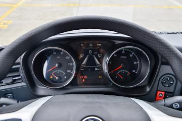 �������ó� ���KR �ǳ��� 225���� 4X2 7.7����ʽ�ػ���ͼƬ