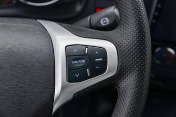 �������ó� ���KR �ǳ��� 225���� 4X2 7.7����ʽ�ػ���ͼƬ